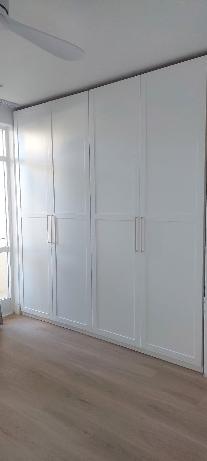 built-In-bedroom-cupboards--installation-services-cape-town